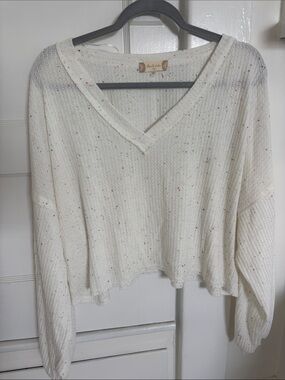 Altar'd State Cream V-Neck Speckled Waffle Knit Sweater